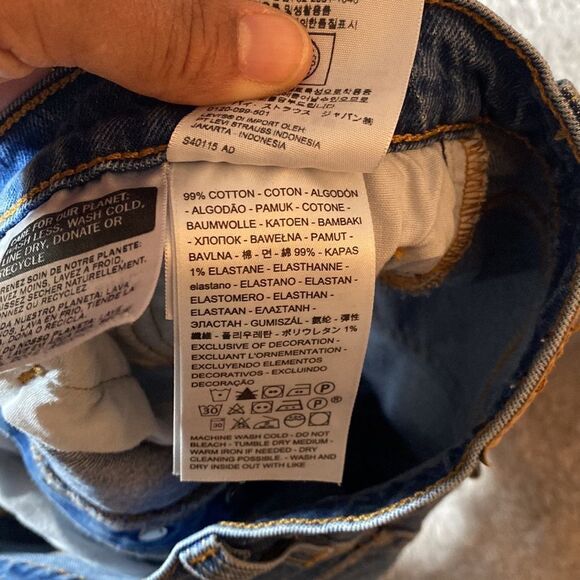 Levi’s 501 Button Fly Denim cut Off Raw Hem Shorts Size 28 - Picture 7 of 11